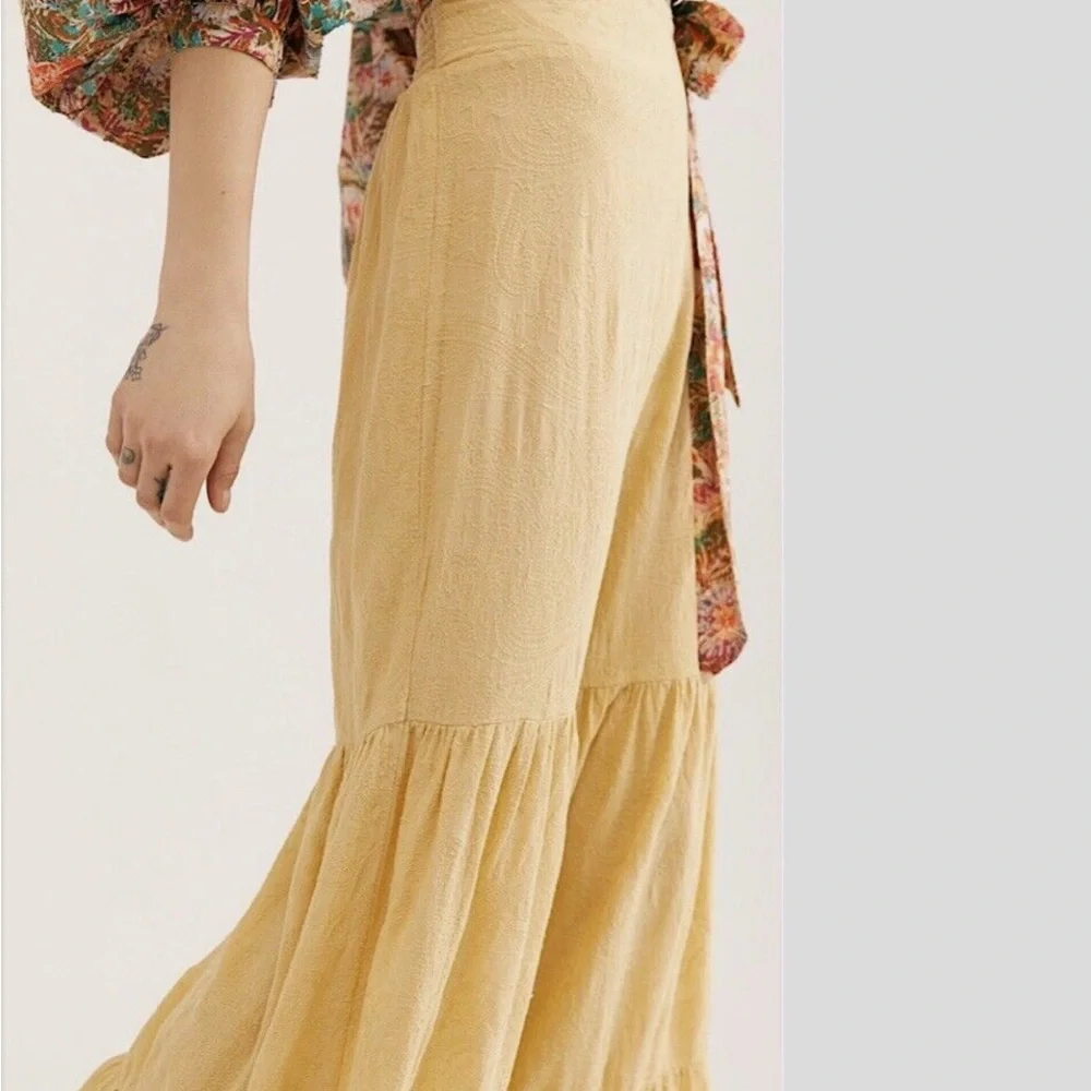 Free People Embroidered Tiered Boho high rise pants, yellow, hard to find LARGE - Picture 6 of 8